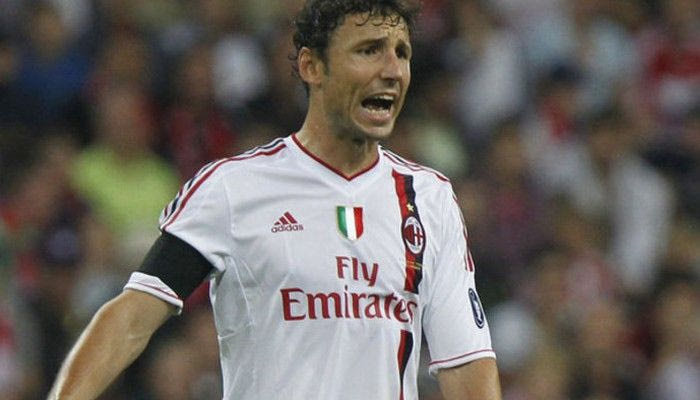 Ο φαν Μπόμελ στην Αϊντχοφεν