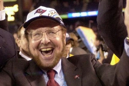 Malcolm Glazer is still alive
