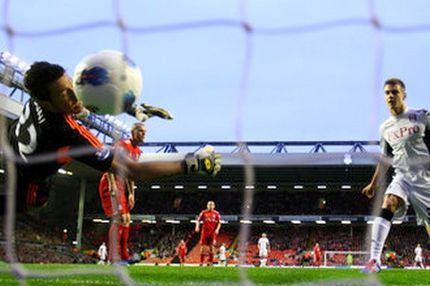 34η αγων.: Ηττα με αυτογκόλ για τη Λίβερπουλ