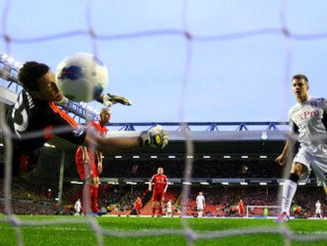 34η αγων.: Ηττα με αυτογκόλ για τη Λίβερπουλ