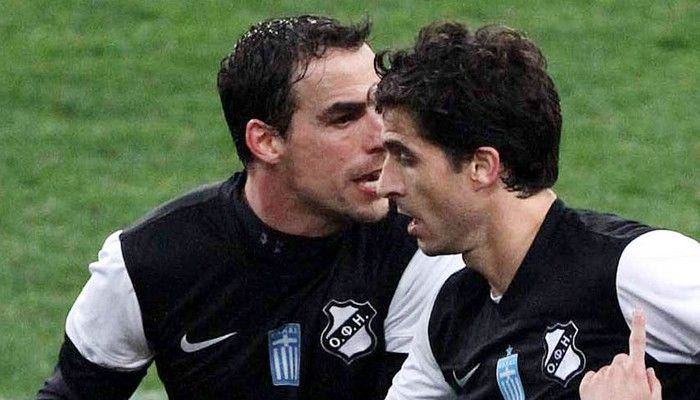 Υπογραφές για την αδειοδότηση