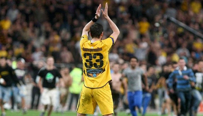 Αποθέωσαν τον Λυμπερόπουλο