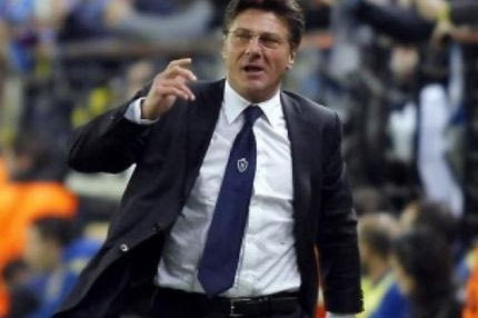 Ανανέωσε ο Ματσάρι