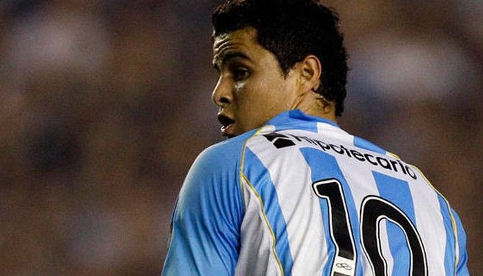 Προπόνηση υπό το βλέμμα της αστυνομίας