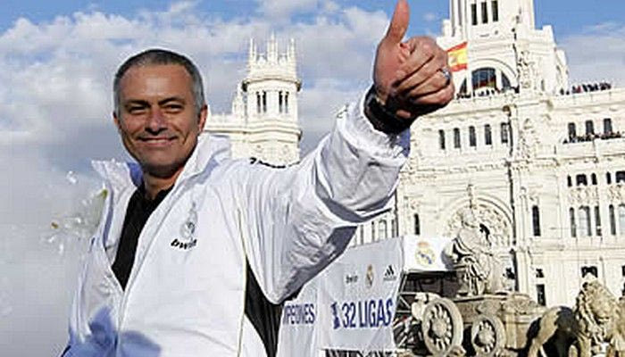 Μουρίνιο: “Η Χρυσή Μπάλα σε παίκτη που πήρε σημαντικό τίτλο”