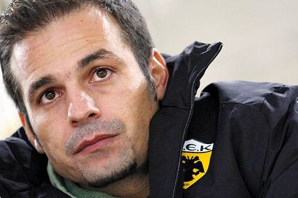 “Γιατί δεν τα δίνει ο Ντέμης;”