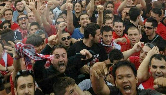 Αποθέωση στην άφιξη του πρωταθλητή Ευρώπης