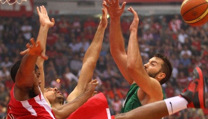 Κόντρες στην… παραλιακή