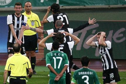 Η κουτή ήττα και ο απαράδεκτος διαιτητής