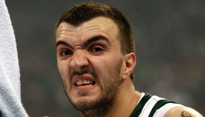 Μπήκε στο χειρουργείο ο Πέκοβιτς