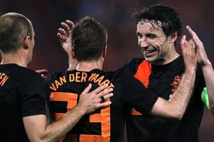 Φαν Μπόμελ: “Πρέπει να βελτιωθούμε”