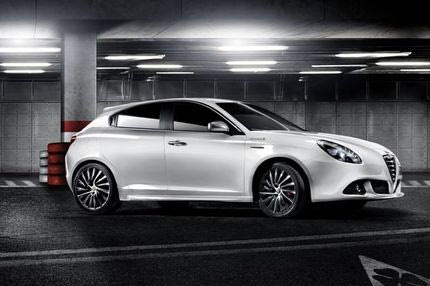 Alfa Romeo Giulietta: Σαγηνευτική, σπορ, πολυτελής, ακόμη πιο προσιτή με όφελος έως 3000€