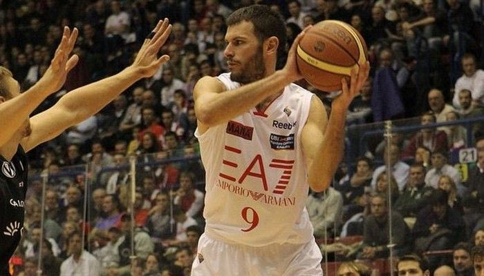 Στον τελικό η Αρμάνι