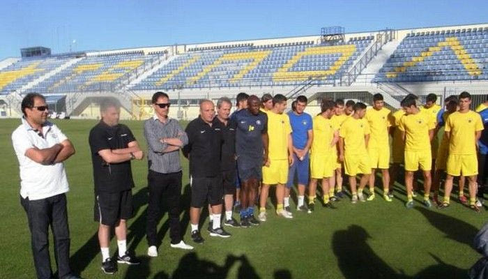 “Πρώτη” χωρίς νέα πρόσωπα