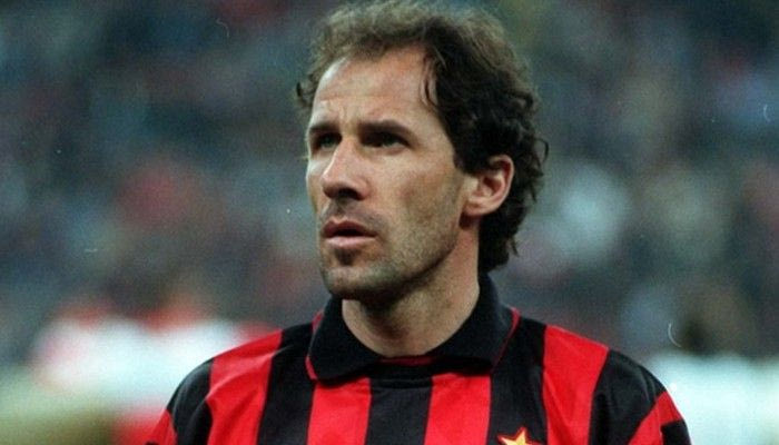 Μπαρέζι: “Διάδοχός μου ο Τιάγκο Σίλβα”