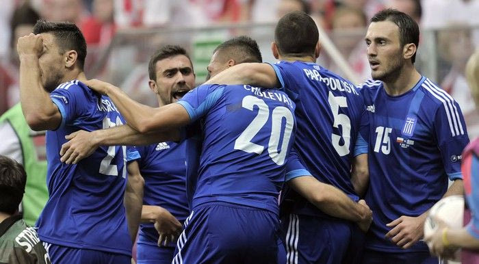 Έστω τώρα, στηρίξτε την