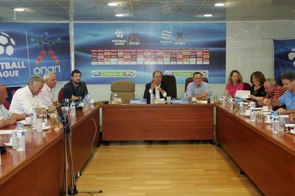 Αποφασίζουν για μείωση των ομάδων