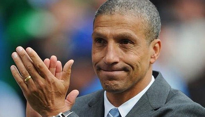 Στον πάγκο ο Χιούτον