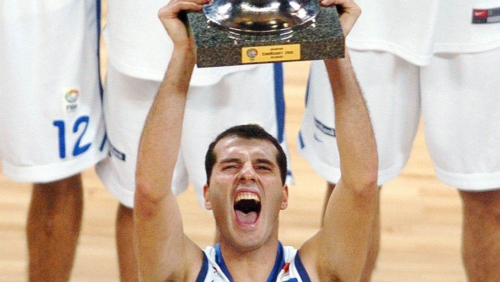 Ούτε ο Κακιούζης πίστευε ό,τι έβλεπε: Ατάκες με νόημα…