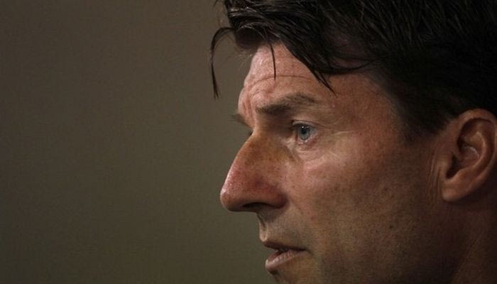 Νέος τεχνικός ο Λάουντρουπ