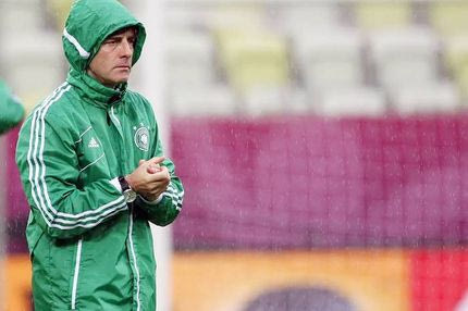 Έλληνες, καλλιτέχνες της επιβίωσης…