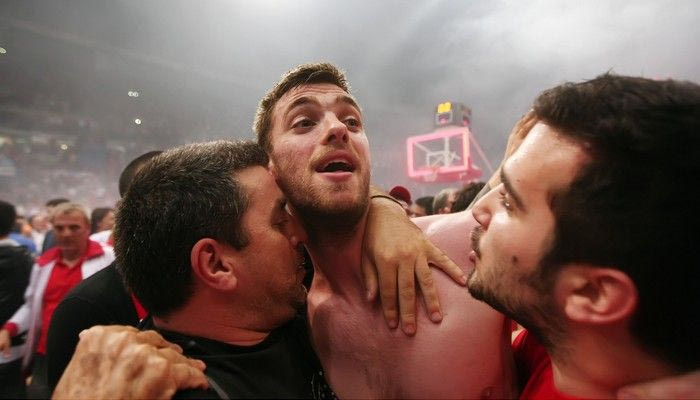 Μάντζαρης: “Μεγαλύτερη μαγκιά μας ότι γύρισε ο κόσμος”