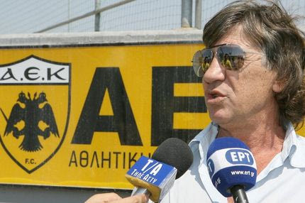 Βλέπει τους οργανωμένους ο Μαύρος