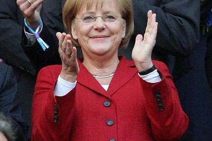 Yπό το βλέμμα της Μέρκελ το ματς