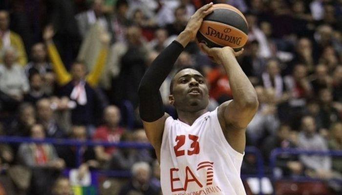 Πέρασε με πολύ άγχος η Μιλάνο, συνεχίζει αήττητη η Ρεάλ