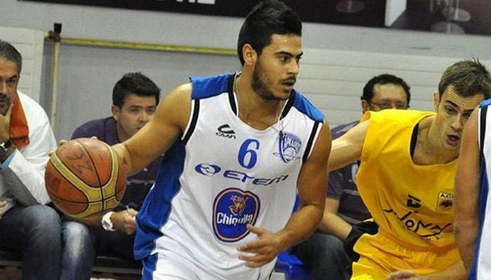 Παπαδάκης, ο πρώτος