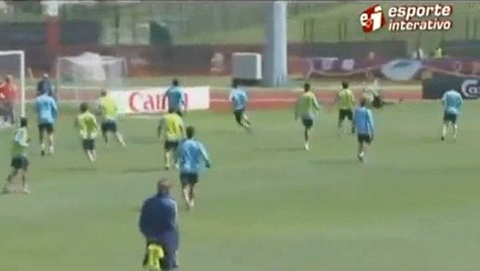 Απίστευτο γκολ στην προπόνηση της Ισπανίας