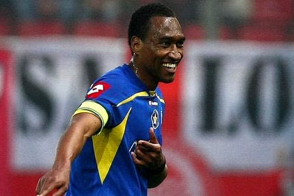 Πρόταση σε Ροζέριο Μάρτινς