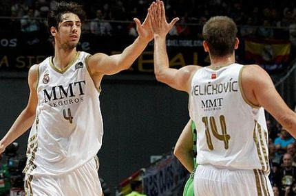 Διώχνει Τόμιτς και Βελίτσκοβιτς