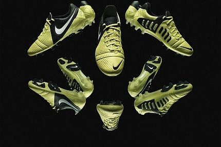 Το νέο Nike CTR360 Maestri III