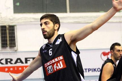 Eπένδυσε στον Αράπη