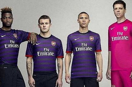 Στα μωβ η Άρσεναλ