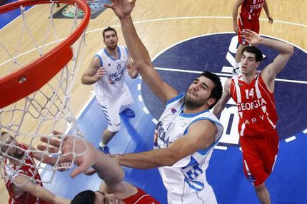 Πιο κοντά σε Ολυμπιακό ο Μαυροειδής