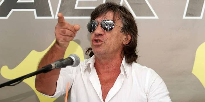 Μαύρος στο Contra.gr: “Σοβαρή περίπτωση ο Χάρις”