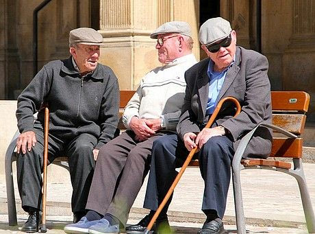 Νέοι… γέροι