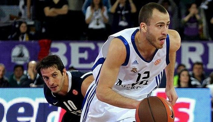 “Έδεσε” Σέρχιο Ροντρίγκεθ