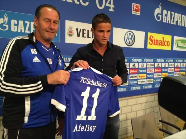 Δανεικός στη Σάλκε ο Αφελάι