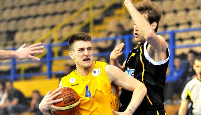 Πήραν πιστοποιητικό Άρης και Περιστέρι