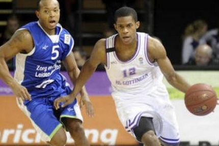 O Nτέιλ προ των πυλών