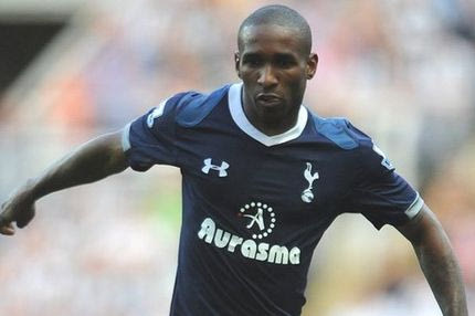 Ανανέωσε ο Ντεφό