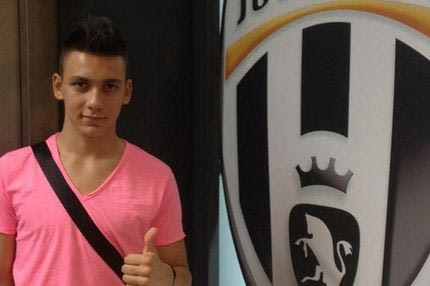 Υπέγραψε ο Τάσος Δώνης