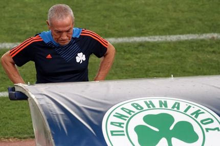 Μια 11άδα απουσίες