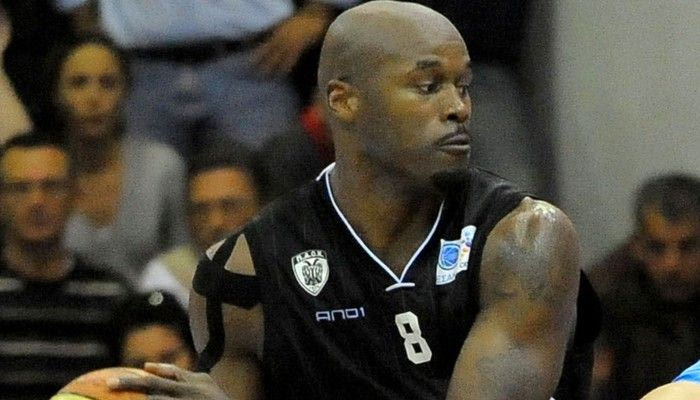 Γκορί με τη βούλα στη Σολέ