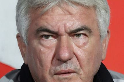 Κατσαβάκης: “Θα δοκιμάσουμε την ενδεκάδα για την ΑΕΚ”