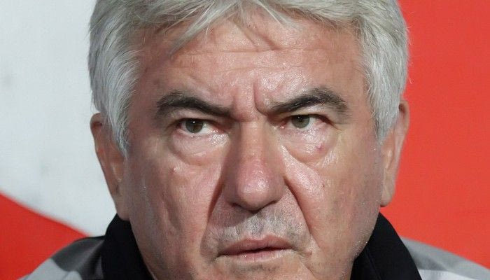 Κατσαβάκης: “Θα δοκιμάσουμε την ενδεκάδα για την ΑΕΚ”