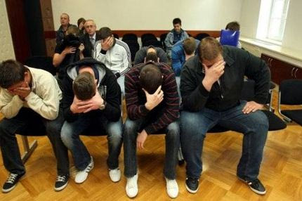 “Ρίξαμε μόνο μία πέτρα!”